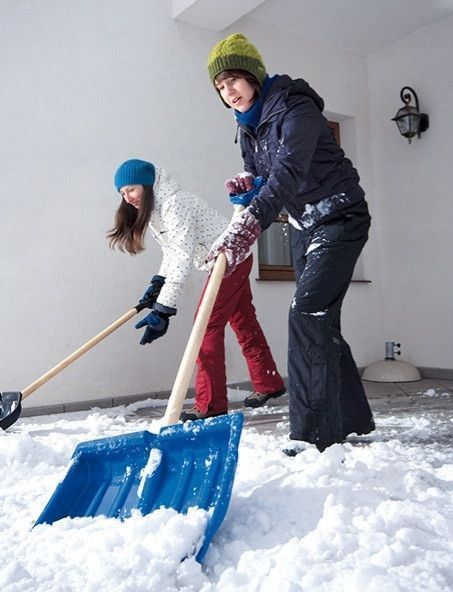 Лопата снегоуборочная Prosperplast Alpin 1A, 41х132 см, ковш пластик, ручка дерево 2422081583 фото